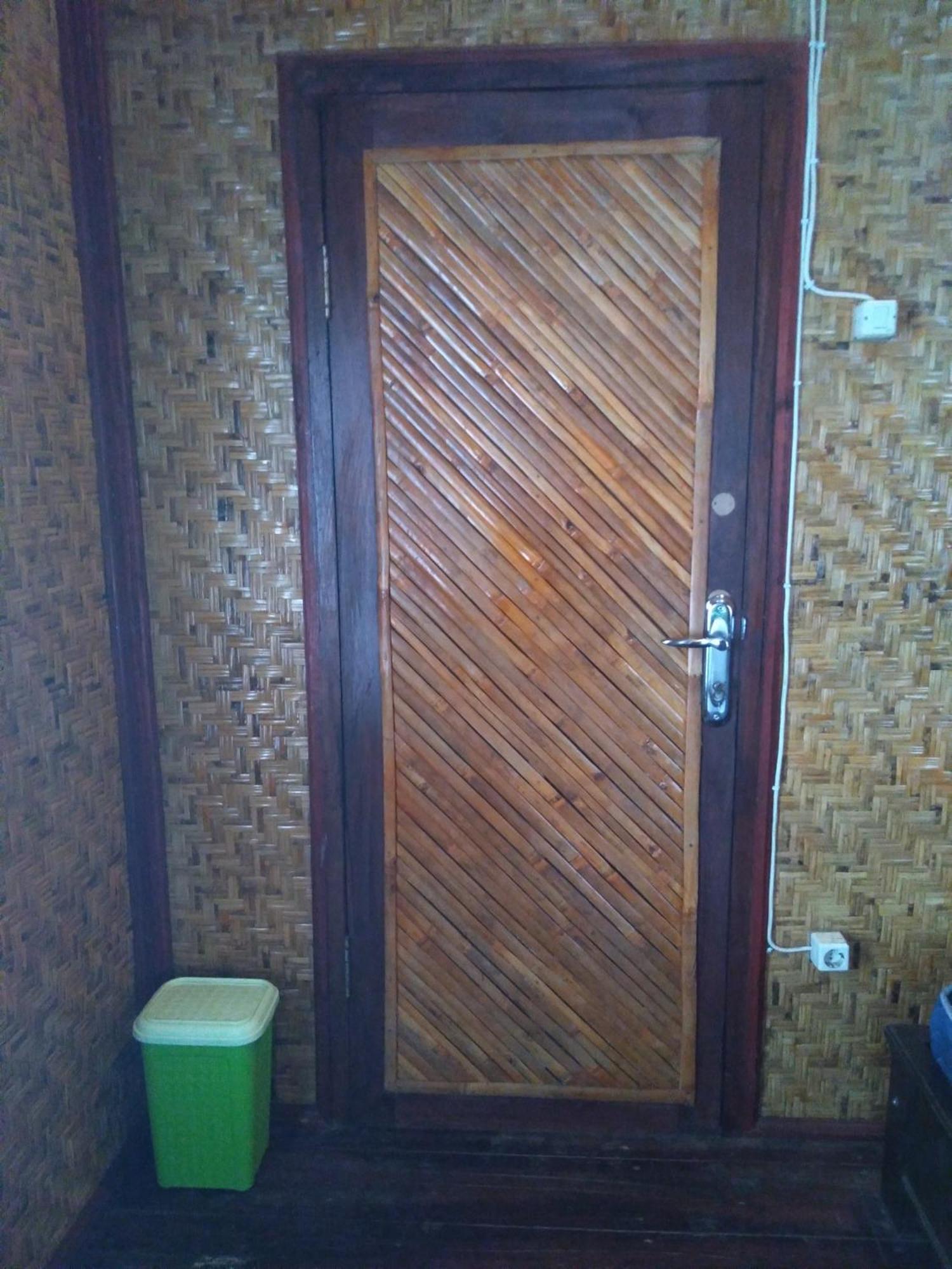 Lima Bintang Hotell Gili Trawangan Rum bild