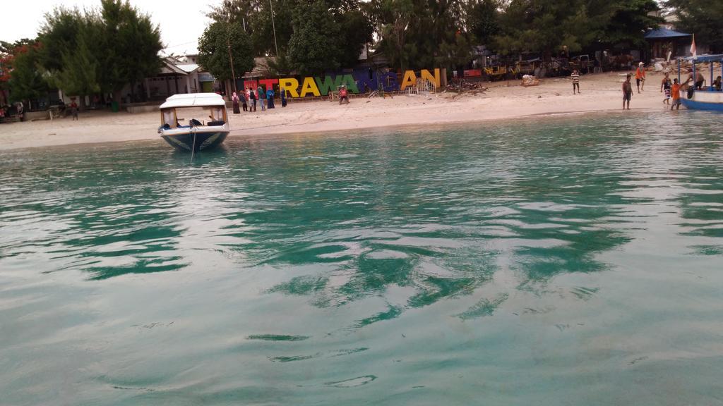 Lima Bintang Hotell Gili Trawangan Exteriör bild
