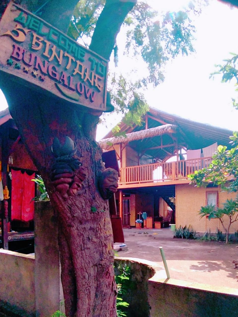 Lima Bintang Hotell Gili Trawangan Exteriör bild